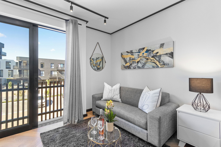 Others 5, Nine Palms 211, City of Cape Town
