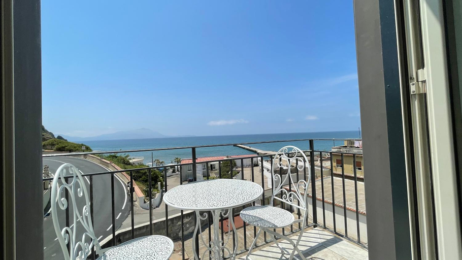 Others 5, Naro Suites and Rooms, Napoli
