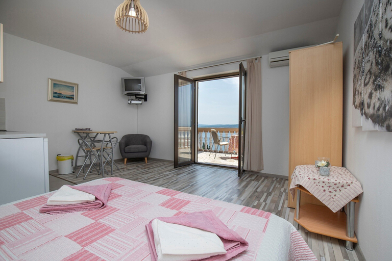Bedroom 3, Studio Paula 5 300m From Sea, Crikvenica