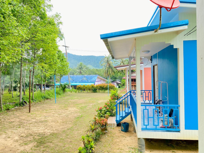 Others 2, TR Bungalow, Ko Yao District