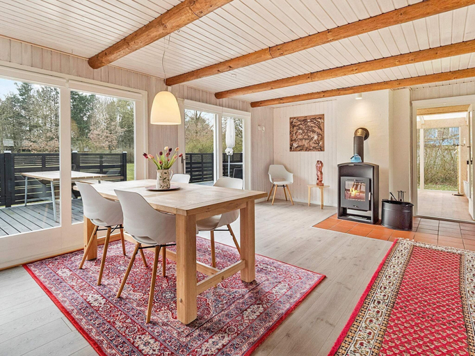 Others 5, Elegant Holiday Home in Jutland With Whirlpool, Skive