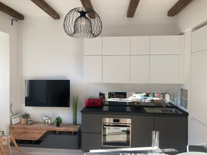 Others 5, Happy Family Apartments Vigne, Genova