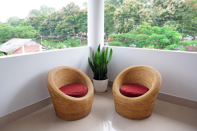 Others 4, JOY'S BNB, Imphal East