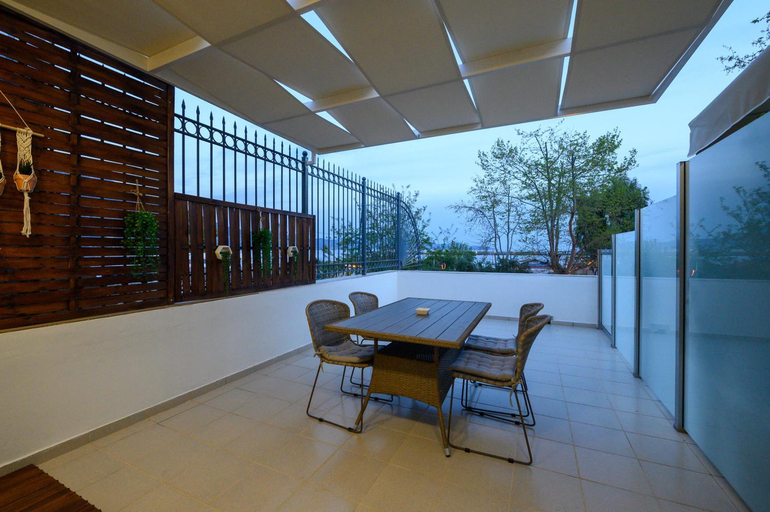 Others 3, Kalypso Apartments, Peloponnese