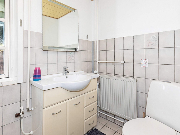 Bathroom 3, 4 Person Holiday Home in Hanstholm, Thisted