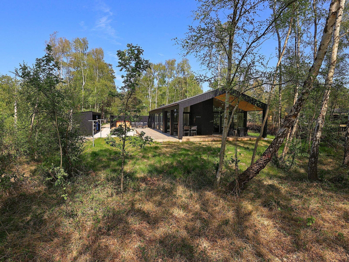 Exterior 5, 9 Person Holiday Home in Laeso, Læsø