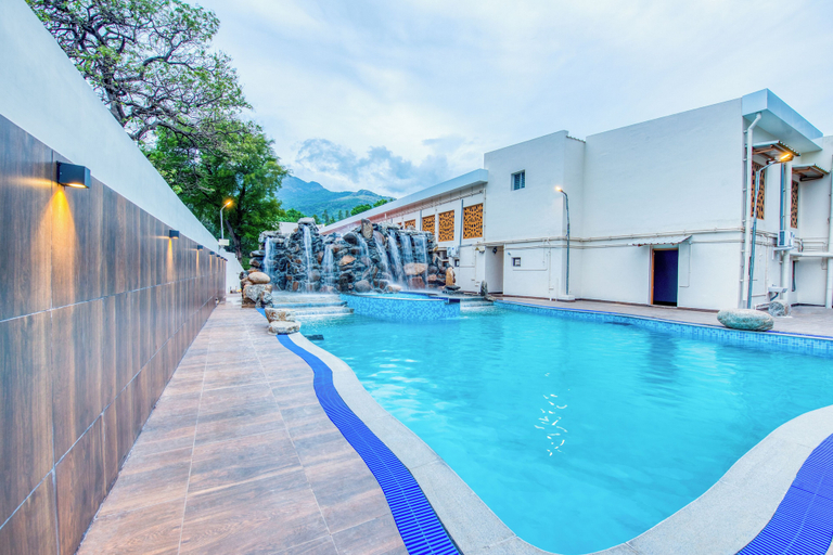 Sport & Beauty 5, Sandanams Villa Coutralam, Tirunelveli