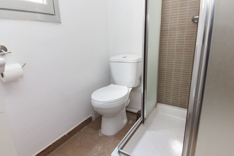Bathroom 2, Brand new 1 Bedroom Apt in Kolonaki, Attica
