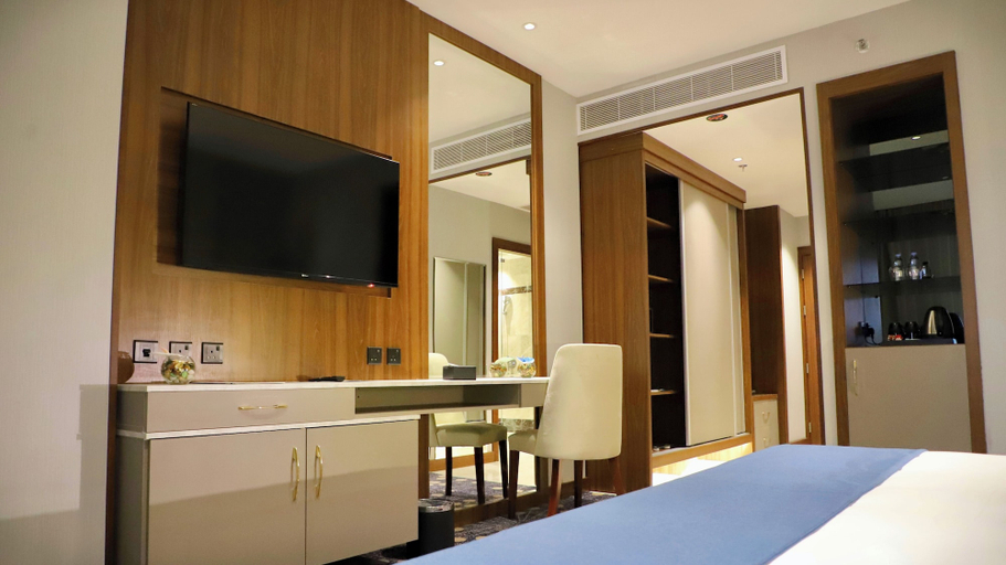 Bedroom 5, Five seasons Hotel & Spa, Tabuk