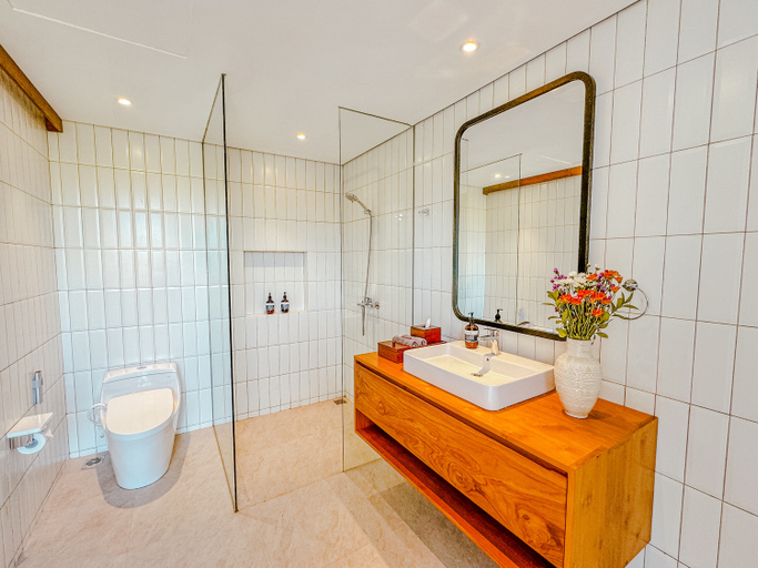 Bathroom 4, Villa Avocagolf Uluwatu by Nakula, Badung