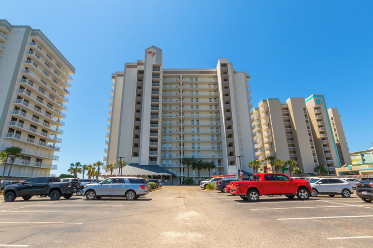 Exterior & Views 2, Windward Pointe 803, Baldwin