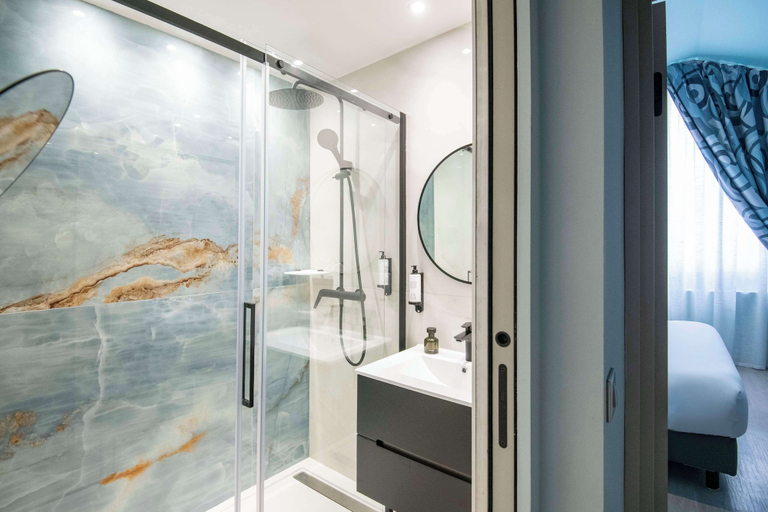 Bathroom 4, Best Western Alba Hotel, Alpes-Maritimes