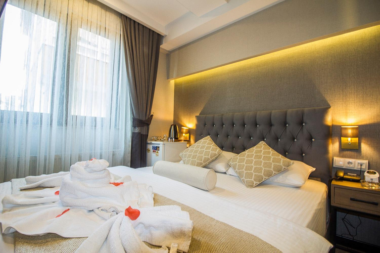 Others 3, Nostalji Hotel, Avcılar