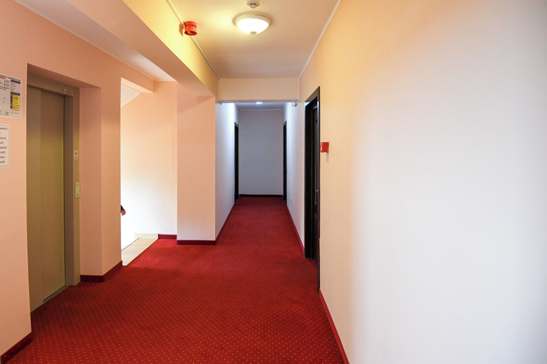 Others 5, Hotel Romantic, Constanta