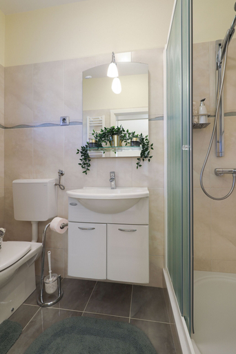 Bathroom 3, Villa Bella, Novigrad
