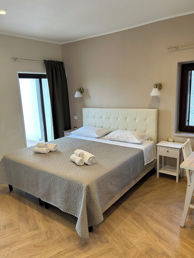 Bedroom 5, Ca'del Borgo B&B, Salerno