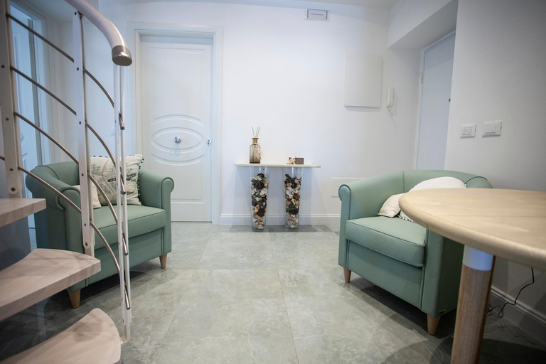 Others 5, Cavalieri D'Oro Luxury House, Rome