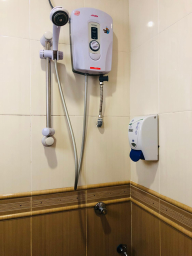 Bathroom 3, 3 Rooms Apt @ Crown Imperial Court, Cameron Highlands