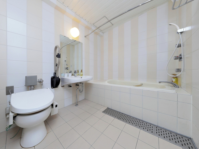 Bathroom 5, Keio Presso Inn Kanda, Chiyoda