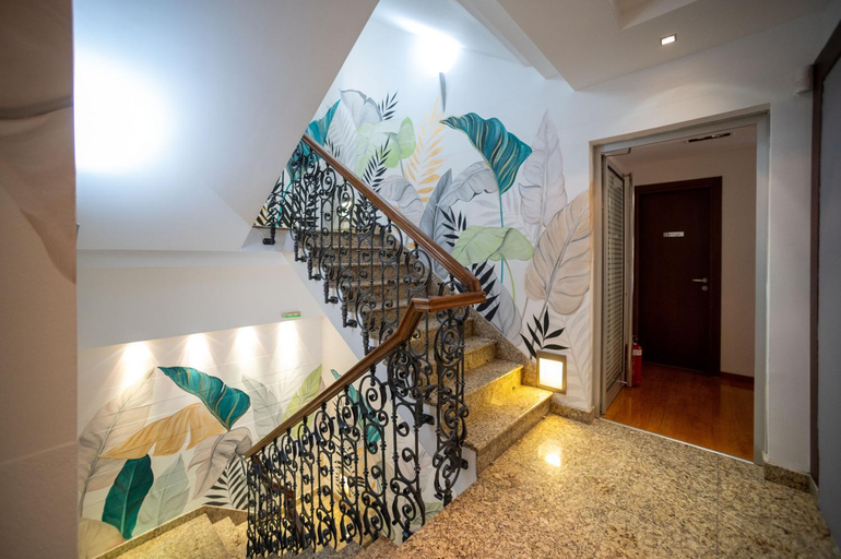 Others 5, NATALI Luxury suites PARKING, Belgrade