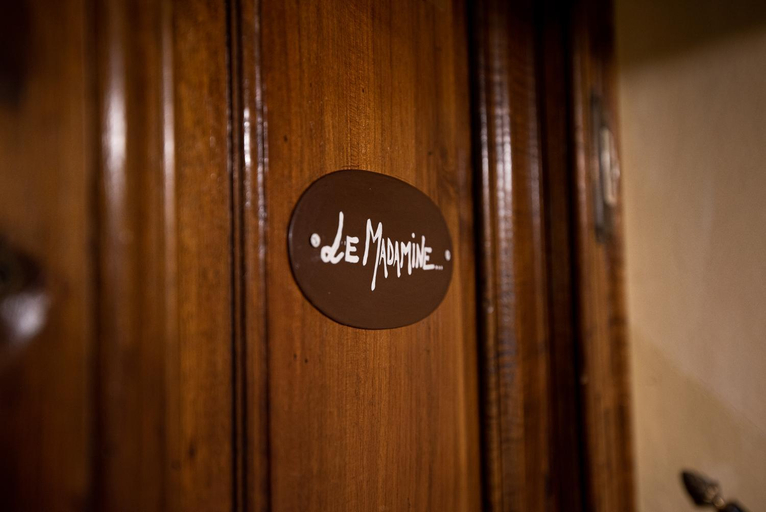 Others 5, LE MADAMINE ROOMS, Torino