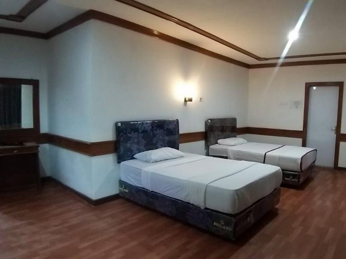 Others 4, RedDoorz @ Hotel Ermashita Jayapura, Jayapura