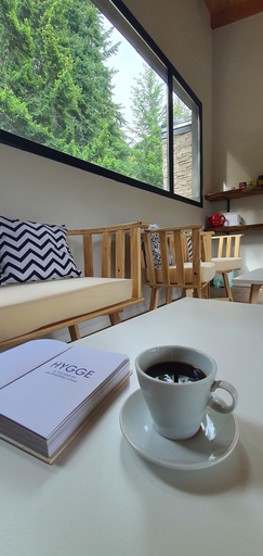 Food & Drinks 4, Hygge Haus, Los Lagos