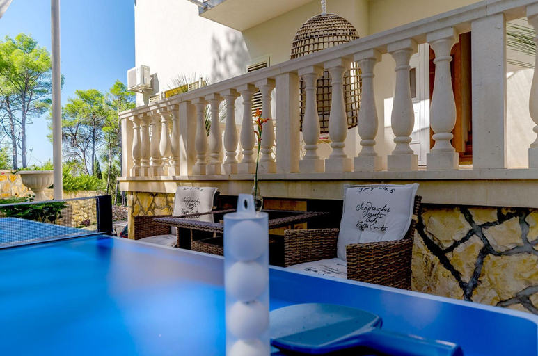 Sport & Beauty 4, Apartments Vila Jelka, Jelsa