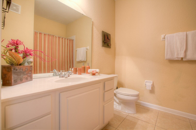 Bathroom 5, Condo W/private Balcony! Free Resort Access, Orange