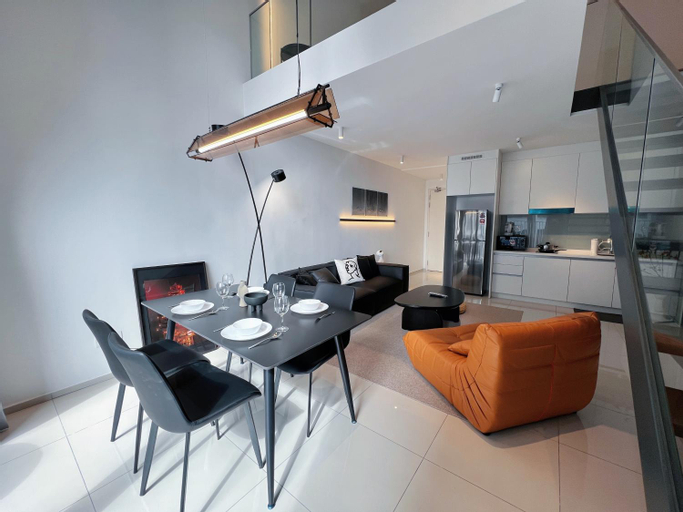 Dining Room 18