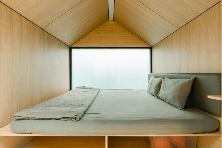 Bedroom 16