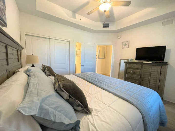 Others 5, Calypso 3-2303 Penthouse Level w/ Incredible View!, Bay