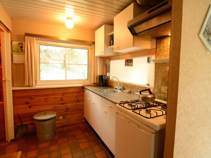 Others 4, Forest Chalet in Lanklaar, Limburg