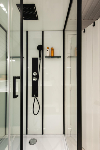 Bathroom 3, B&B Maison Blanche, Oost-Vlaanderen