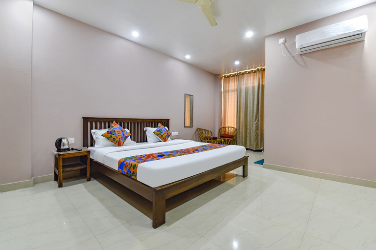 Bedroom 1, Fabexpress Thul Ghar Home Stay, Dehradun