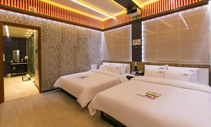 Bedroom 3, HOTEL EAT COM, Ulju