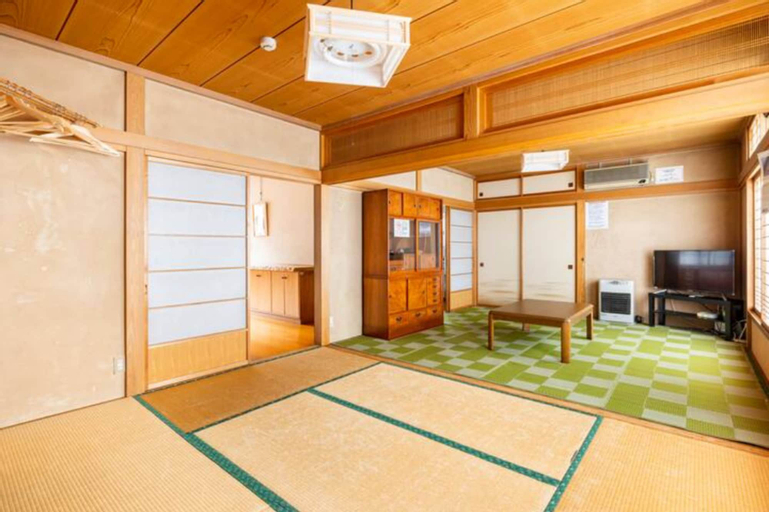 Bedroom 3, The Hotel Yuzawa Paradiso, Yuzawa
