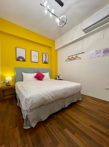 5, Gathering Point Hotel, Yilan