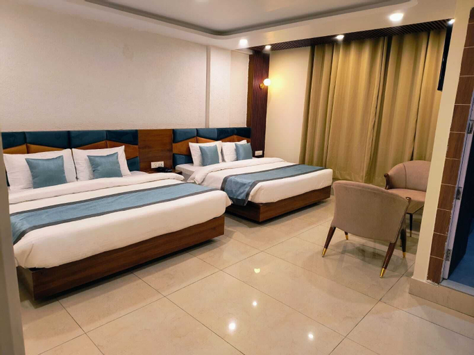 Bedroom 5, Hotel Pinnacle Peaks, Chamoli