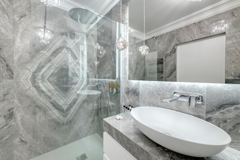 Bathroom 2, Apartment Navio Estate by Noclegi Renters, Gdańsk City