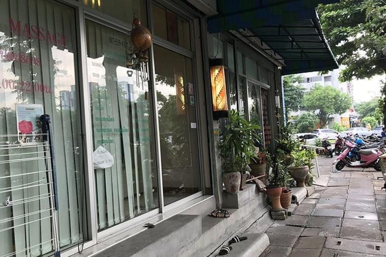T11 Popula Condo by Prathomlerk, Pak Kret