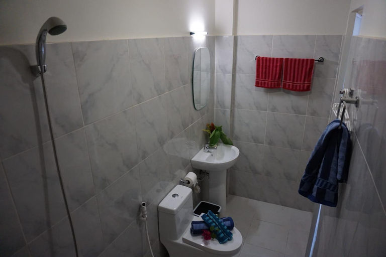 Bathroom, Sol's Inn Port Barton, San Vicente