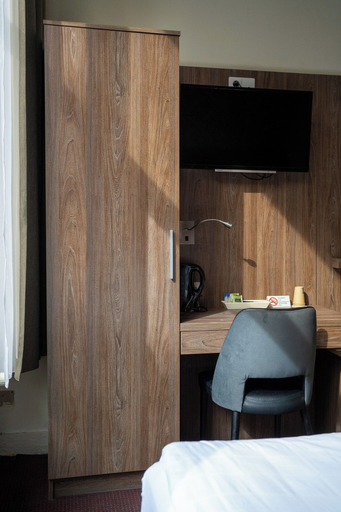 Bedroom 4, Hotel Aadam Wilhelmina, Amsterdam
