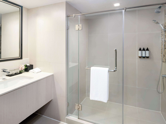 Bathroom 6
