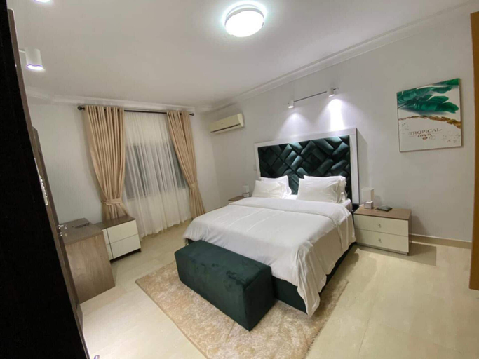 Bedroom 2, Charming and Spacious 3 Bed in Lekki Phase1, Eti-Osa
