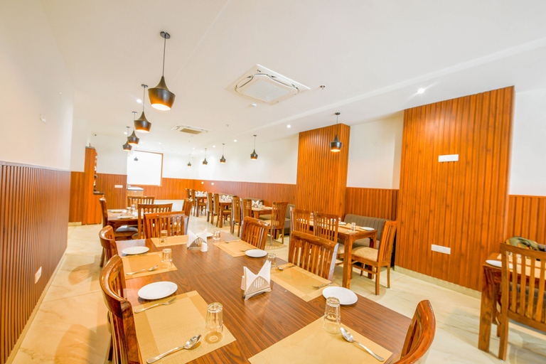 Food & Drinks 4, Fabhotel Prime Victoria Regency, Sahibzada Ajit Singh Nagar