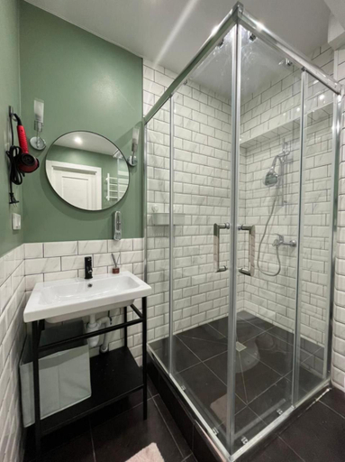 Bathroom 2, Evergreen Apart, Almaty