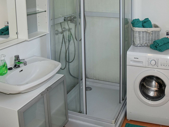 Bathroom, 8 Person Holiday Home in Uggdal, Tysnes