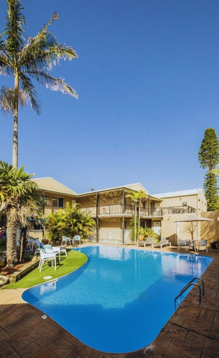 Sport & Beauty 3, Mollymook Shored Hotel, Shoalhaven - Pt B