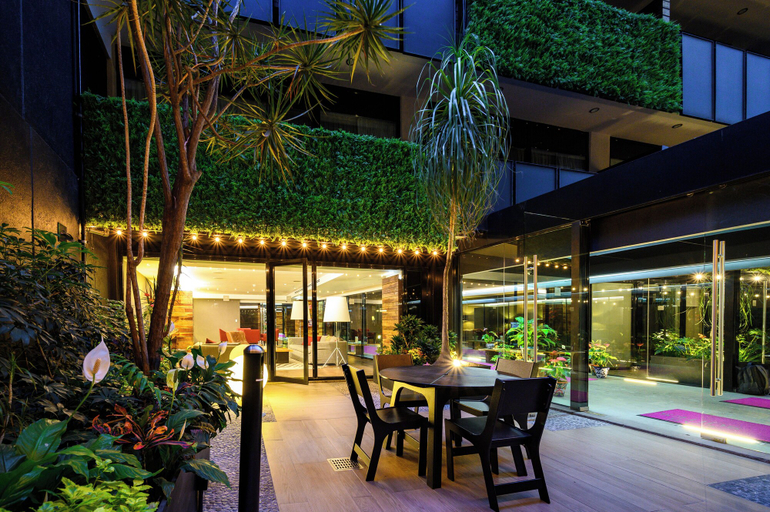 Exterior & Views 2, Las Suites Campos Elíseos, Mexico City